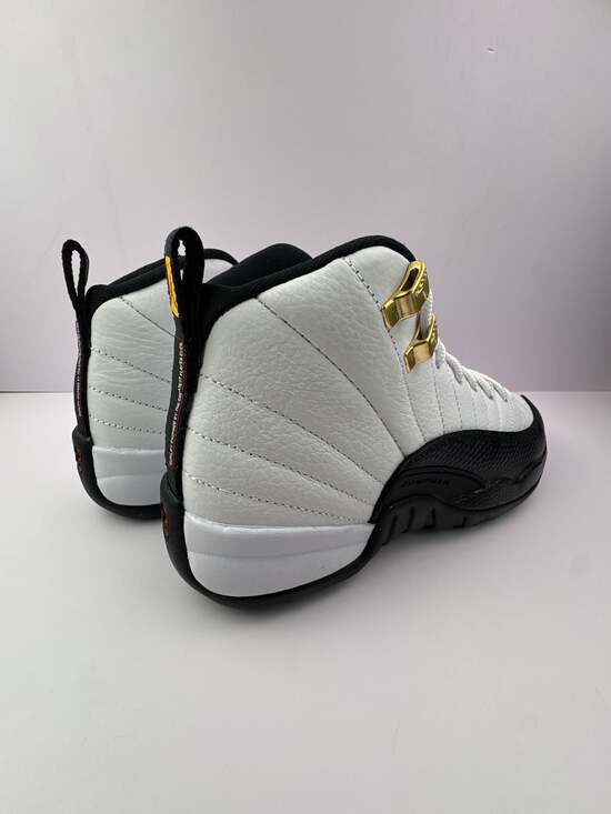 Jordan 12 Retro GS White / Black Taxi – size 3.5Y main image 2